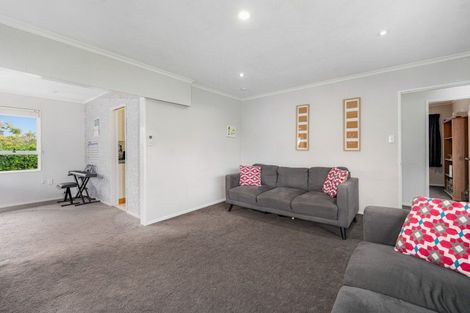 Photo of property in 7 Denver Place, Milson, Palmerston North, 4414