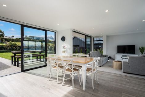 Photo of property in 4 Okahau Terrace, Warrington, 9471