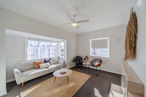 Photo of property in 16 Nuffield Avenue, Marewa, Napier, 4110