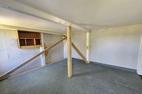 Photo of property in 34 Northumberland Street, Cannons Creek, Porirua, 5024