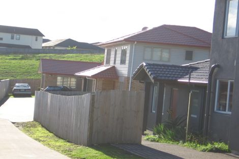 Photo of property in 12 Ballymore Drive, Pinehill, Auckland, 0632