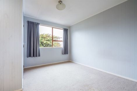 Photo of property in 15a Lenox Grove, Johnsonville, Wellington, 6037