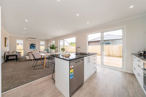 Photo of property in 12 Poulson Grove, Trentham, Upper Hutt, 5018