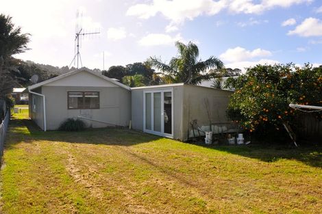 Photo of property in 49 Ocean View Road, Waihi Beach, 3611