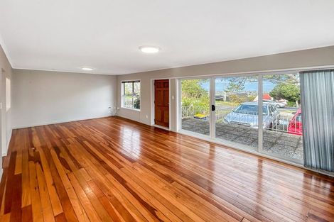 Photo of property in 134 Sunset Road, Unsworth Heights, Auckland, 0632