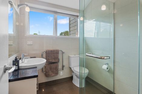 Photo of property in 13a Marina Road, Torbay, Auckland, 0630