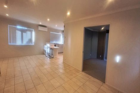 Photo of property in 10 Laurel Oak Drive, Schnapper Rock, Auckland, 0632
