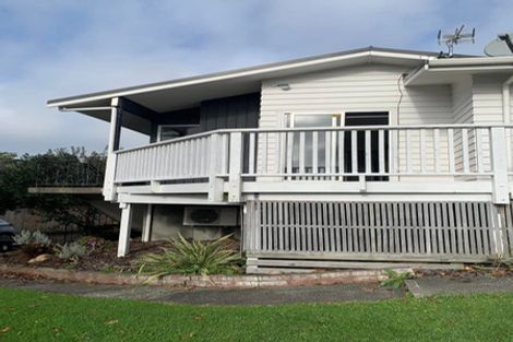 Photo of property in 2/8 Beauly Grove, Papakowhai, Porirua, 5024