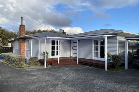 Photo of property in 25 Longburn Road, Henderson, Auckland, 0610