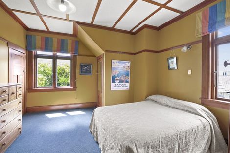 Photo of property in 33 Cameron Street, New Plymouth, 4310
