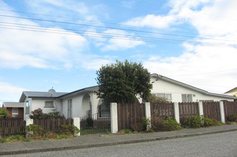 Photo of property in 62 Reid Street, Blaketown, Greymouth, 7805