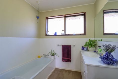 Photo of property in 48 Guscott Road, Pareora West, Timaru, 7972