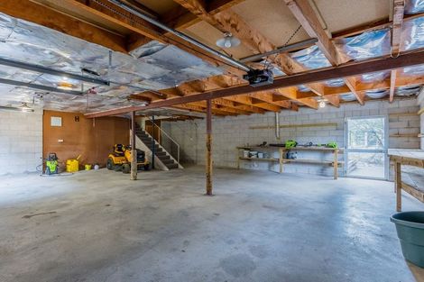 Photo of property in 5 Hayes Street, Waimate, 7924