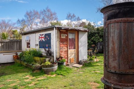 Photo of property in 35-35a Remarkables Crescent, Frankton, Queenstown, 9300