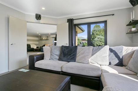 Photo of property in 24 Jasmine Place, Cambridge, 3434