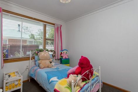 Photo of property in 1/301 Wairakei Road, Bryndwr, Christchurch, 8053