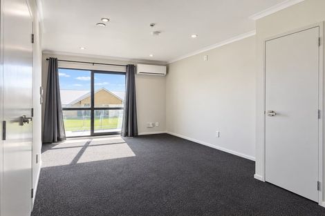 Photo of property in 2/8 Kerrs Road, Wiri, Auckland, 2104