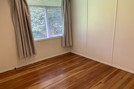Photo of property in 5 Aorangi Road, Paraparaumu, 5032