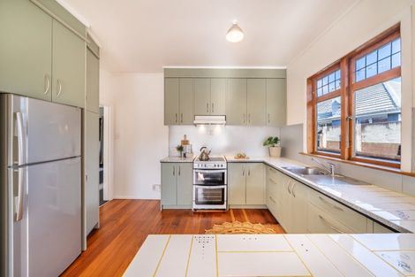 Photo of property in 53 Palmer Crescent, Silverstream, Upper Hutt, 5019