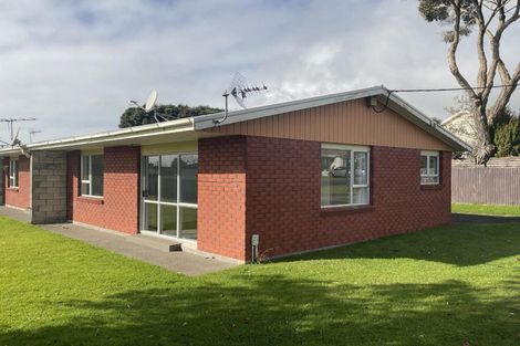 Photo of property in 20 Mouatt Street, Waitara, 4320