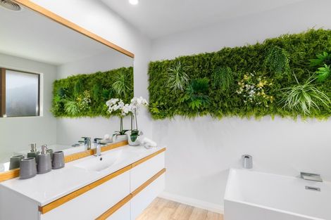 Photo of property in 51 Arcon Drive, Broomfield, Christchurch, 8042