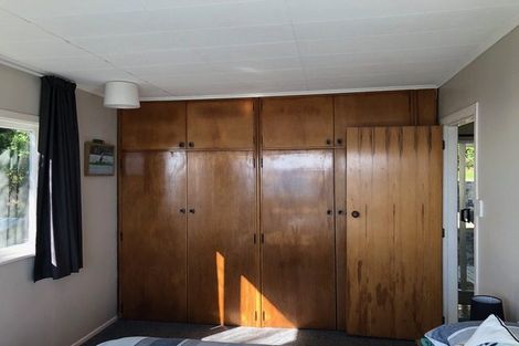 Photo of property in 112 Motuhara Road, Plimmerton, Porirua, 5026