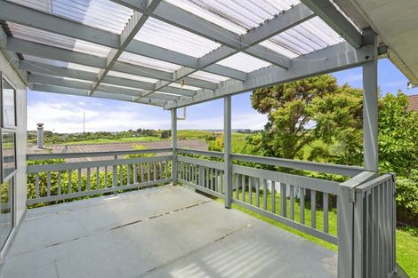 Photo of property in 3 Lorenzen Bay Road, Raglan, 3225