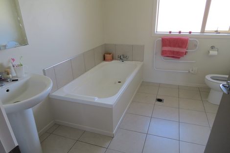 Photo of property in Totara Grove, 27/115 Grove Street, The Wood, Nelson, 7010