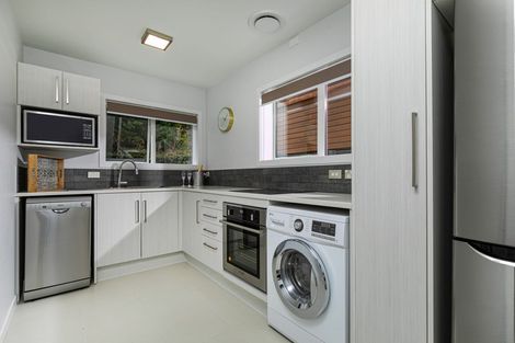 Photo of property in 10a Surville Place, Mairangi Bay, Auckland, 0630