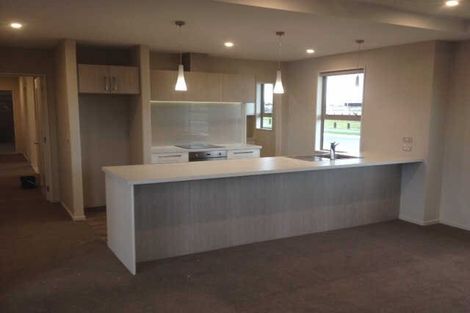 Photo of property in 33 Mackinder Drive, Wigram, Christchurch, 8042