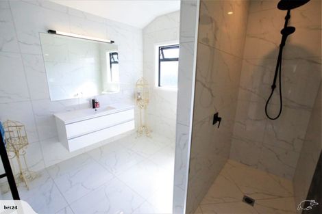 Photo of property in 20 Aspiring Drive, Poraiti, Napier, 4112