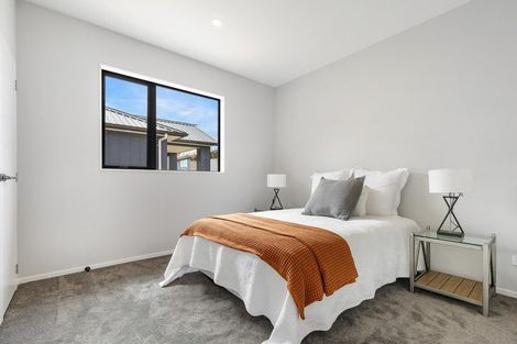Photo of property in 5 Karepe Lane, Kumeu, 0810