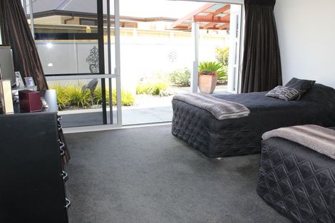 Photo of property in 10a Madison Street, Cambridge, 3434