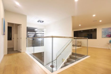 Photo of property in 6 Celestial Crescent, Orewa, 0931