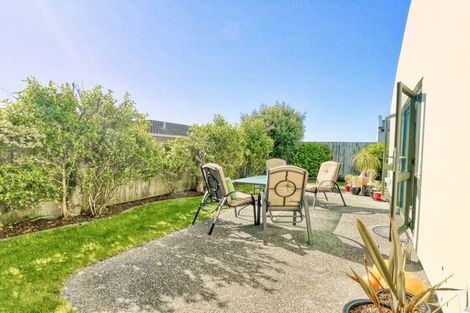 Photo of property in 28b James Cook Drive, Whitby, Porirua, 5024