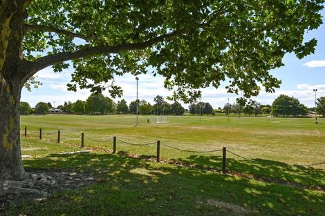 Photo of property in 1 Bale Place, Havelock North, 4130