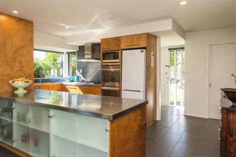 Photo of property in 9 Tomes Road, St Albans, Christchurch, 8052
