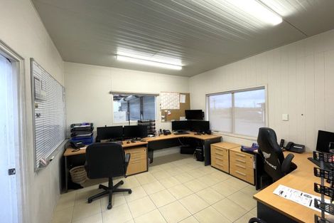 Photo of property in 2 Dunlop Road, Westgate, Auckland, 0814