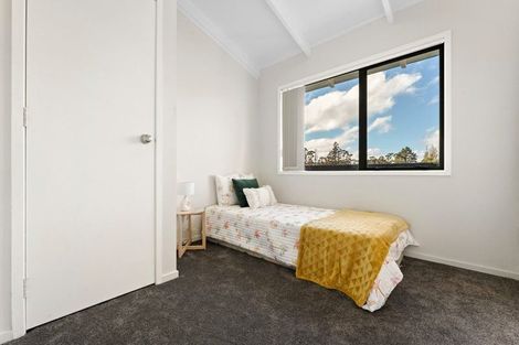 Photo of property in 233 Trigg Road, Kumeu, 0891