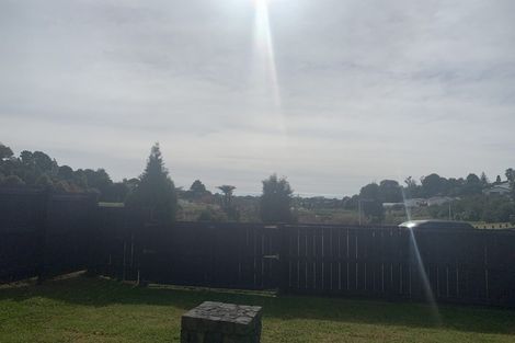 Photo of property in 2 Pohutukawa Way, Gate Pa, Tauranga, 3112