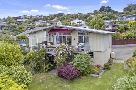 Photo of property in 6 Conifer Place, Huntsbury, Christchurch, 8022