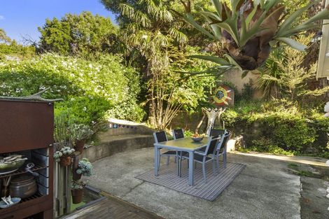 Photo of property in 48 Wellington Street, Nelson South, Nelson, 7010