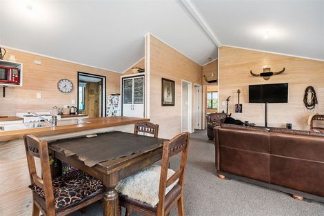 Photo of property in 723 Otaika Valley Road, Maungatapere, Whangarei, 0170