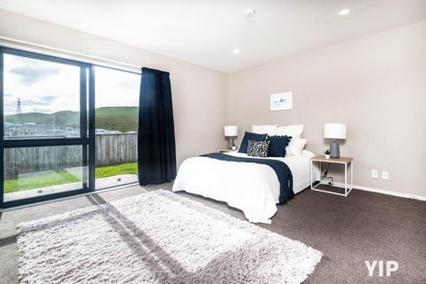 Photo of property in 5 Nether Green Crescent, Johnsonville, Wellington, 6037