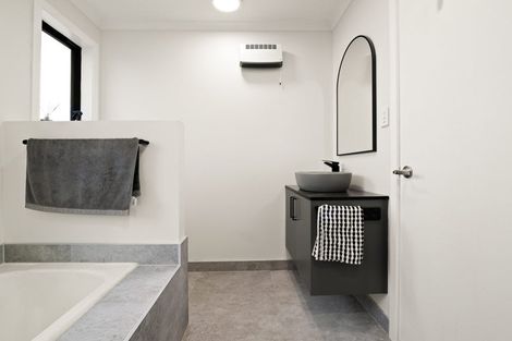 Photo of property in 224 Gordon Road, Mosgiel, 9024