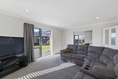 Photo of property in 5 Navy Loop, Rolleston, 7614