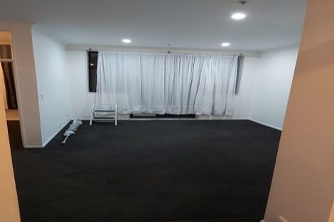 Photo of property in Terrace Garden Apartments, 10e/120 The Terrace, Wellington Central, Wellington, 6011