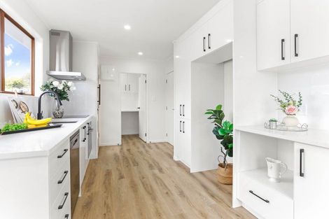 Photo of property in 29 Catkin Crescent, Papatoetoe, Auckland, 2025