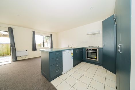 Photo of property in 2/3 Orwell Road, Greenhithe, Auckland, 0632