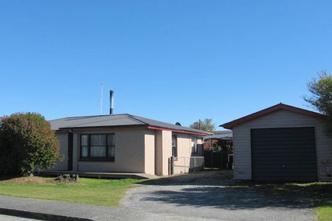 Photo of property in 11 Hoffman Street, Hokitika, 7810